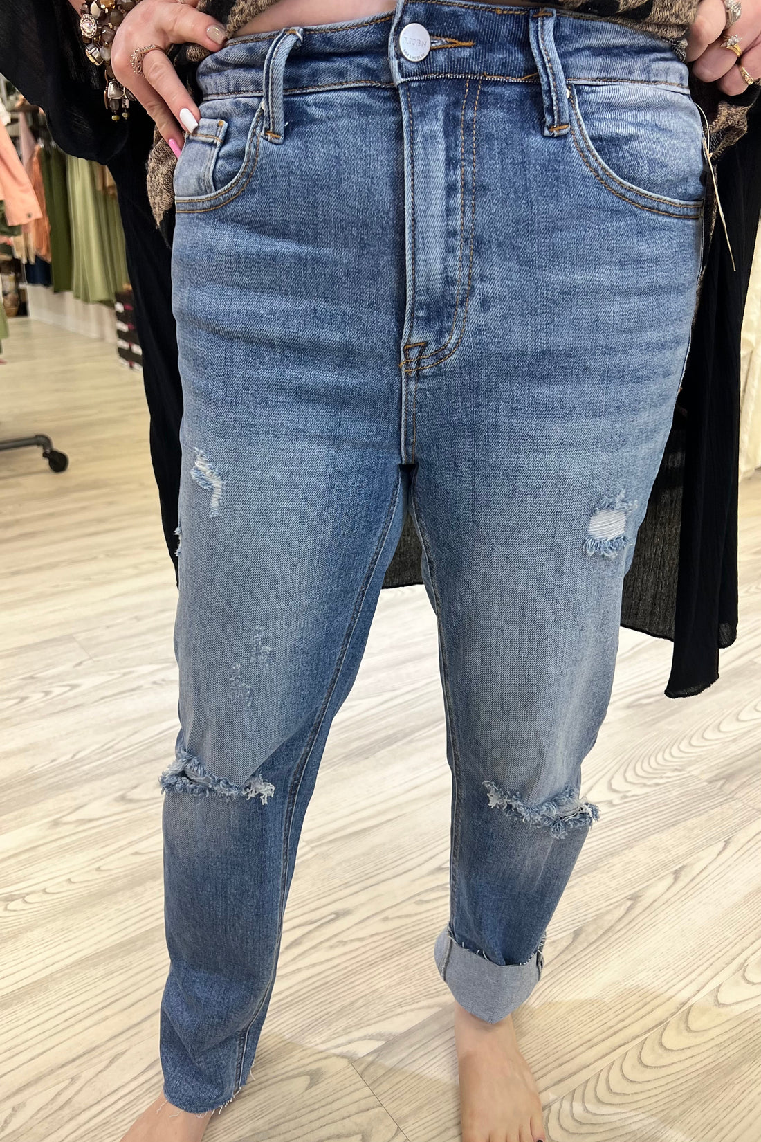 High Rise Relaxed Kinny Fit JEANS RISEN 